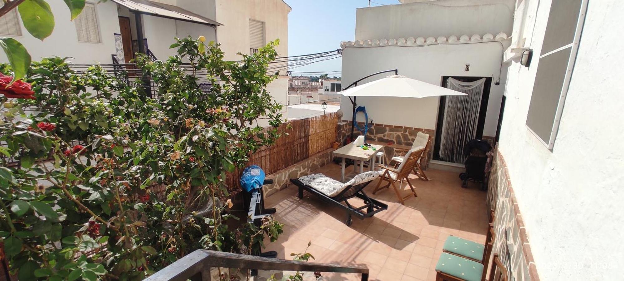 Acogedora Casa Familiar Con Patio Villa Salobrena Exterior photo